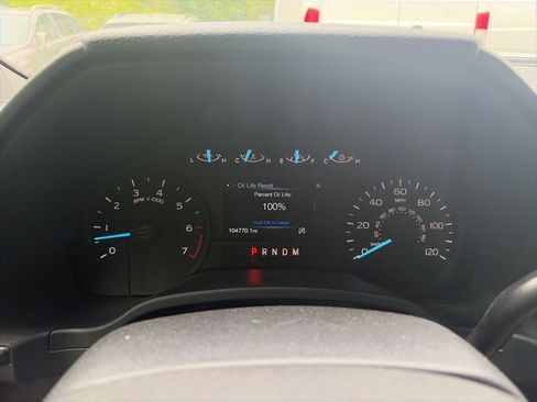 Used 2020 Ford F150 XL w/ Equipment Group 101A Mid AWD/4WD image 23