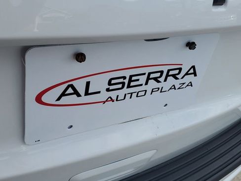 Used 2021 Jeep Grand Cherokee Laredo X AWD/4WD image 7