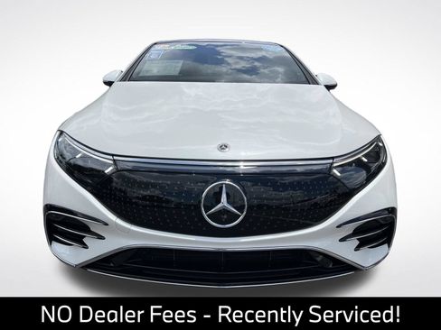Used 2022 Mercedes-Benz EQS 580 4MATIC Sedan image 4