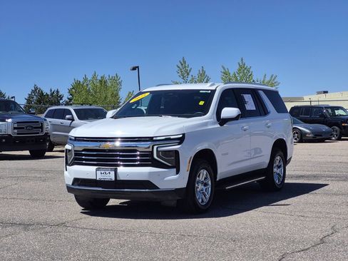 Used 2025 Chevrolet Tahoe LT AWD/4WD image 4