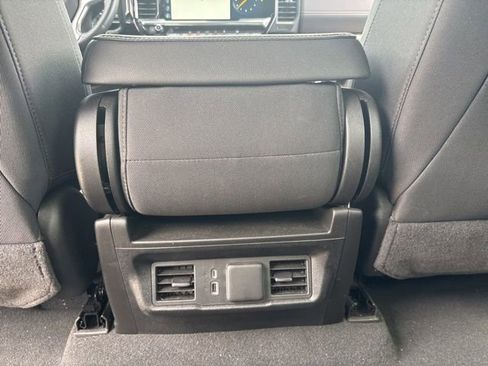 Used 2024 Chevrolet Silverado 1500 LT AWD/4WD image 17
