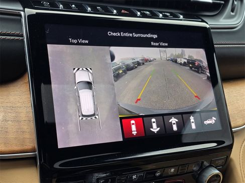 Used 2021 Jeep Grand Cherokee L Summit image 24