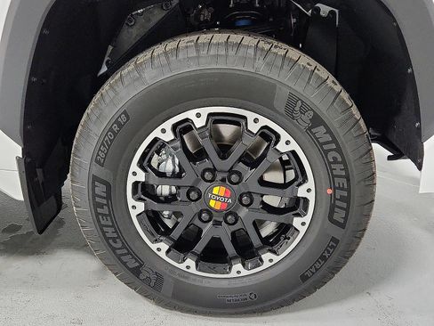 New 2026 Toyota Tundra SR5 AWD/4WD image 6