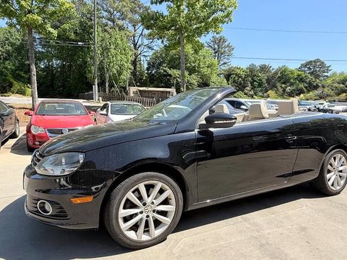 Used 2012 Volkswagen Eos Komfort FWD image 4