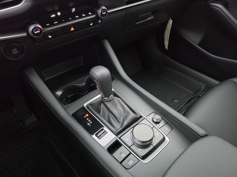 New 2026 MAZDA MAZDA3 2.5 S Sedan w/ Preferred Pkg image 11