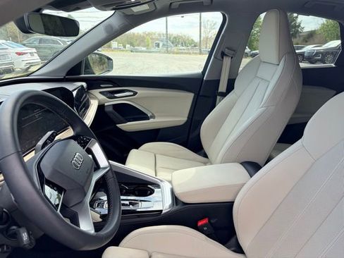 Used 2025 Audi Q5 Premium Plus image 7