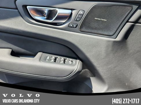 Used 2026 Volvo XC60 B5 Plus w/ Protection Package Premier image 23