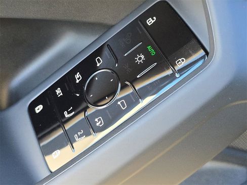 New 2025 Audi Q5 Premium image 29