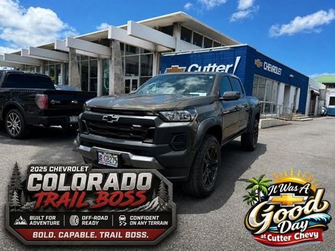 Used 2025 Chevrolet Colorado Trail Boss AWD/4WD image 1