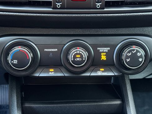 Used 2023 Kia Forte LXS w/ LXS Technology Package image 19