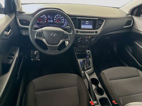 Used 2018 Hyundai Accent SE image 17
