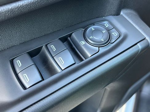 New 2026 GMC Sierra 2500 Pro w/ Convenience Package image 17