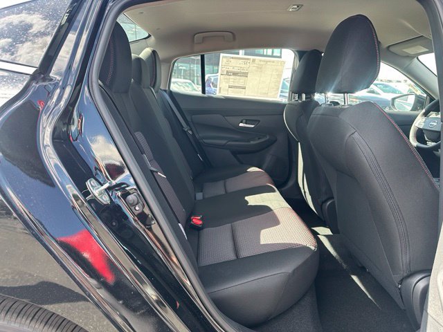 New 2027 Nissan Sentra SR w/ Floor Mat Package FWD image 18