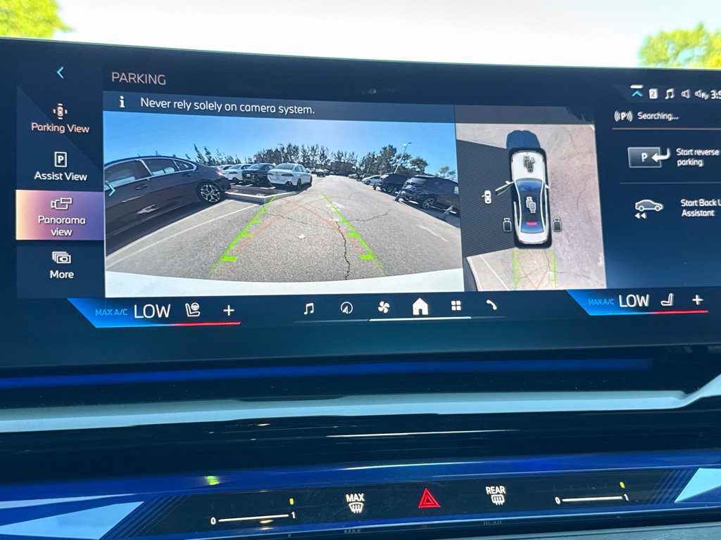 Used 2026 BMW i5 eDrive40 w/ M Sport Package RWD image 29