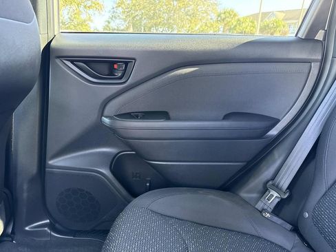 Used 2025 Subaru Forester Premium w/ Convenience Package #1 image 17