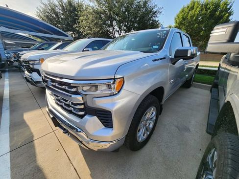 Used 2022 Chevrolet Silverado 1500 LTZ w/ LTZ Premium Texas Edition AWD/4WD image 3