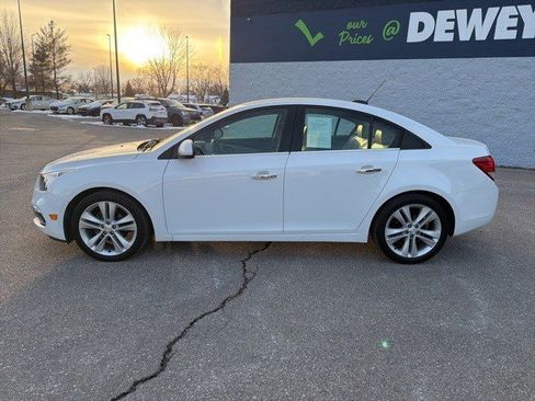 Used 2016 Chevrolet Cruze LTZ image 2
