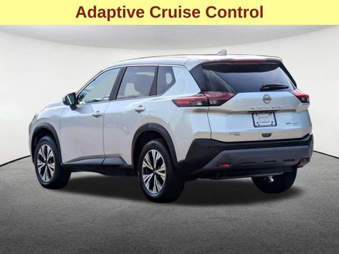 Used 2023 Nissan Rogue SV image 8