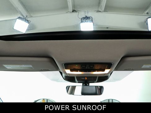 Used 2023 Nissan Rogue SL w/ SL Premium Package FWD image 21