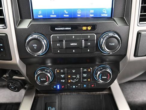 Certified 2021 Ford F250 Lariat w/ Tremor Off-Road Package AWD/4WD image 14