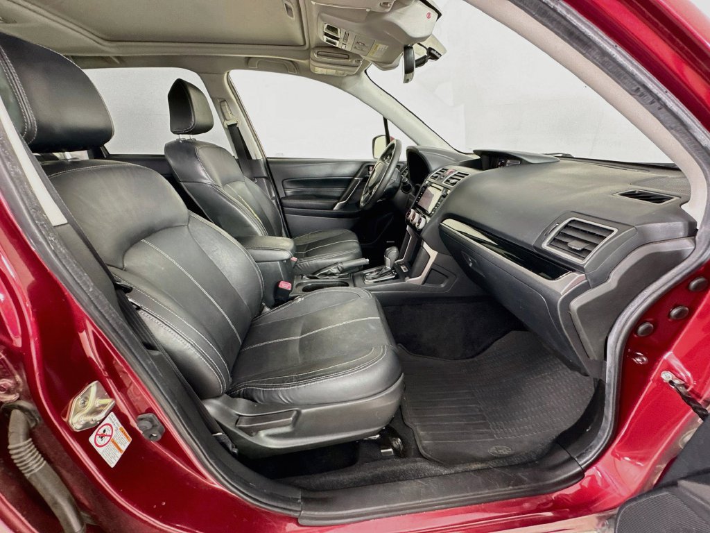Used 2017 Subaru Forester 2.5i Touring AWD/4WD image 36