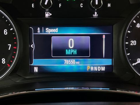 Used 2019 Buick Encore Essence w/ Safety Package II FWD image 8