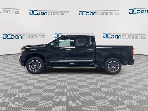 New 2026 Chevrolet Silverado 1500 High Country w/ Technology Package AWD/4WD image 5