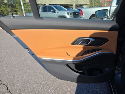 Certified 2025 BMW 330i xDrive 330i xDrive w/ Premium Package image 13