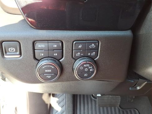 Certified 2024 Chevrolet Silverado 2500 LTZ w/ LTZ Plus Package AWD/4WD image 15