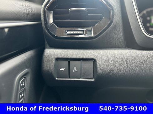 Certified 2025 Honda Pilot Touring image 23