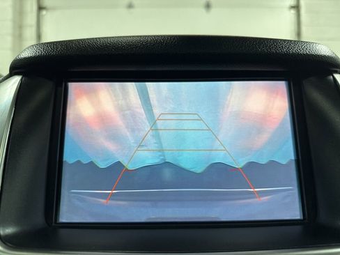 Used 2020 Chevrolet Suburban Premier image 30