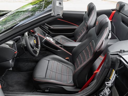 Used 2025 Ferrari Roma Spider image 10