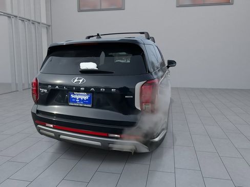 Used 2023 Hyundai Palisade Limited image 8