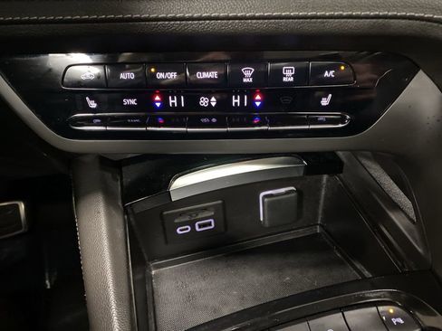 Used 2023 Buick Envision Essence w/ Technology Package I AWD/4WD image 45