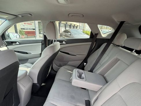 Used 2019 Hyundai Tucson SE FWD image 20