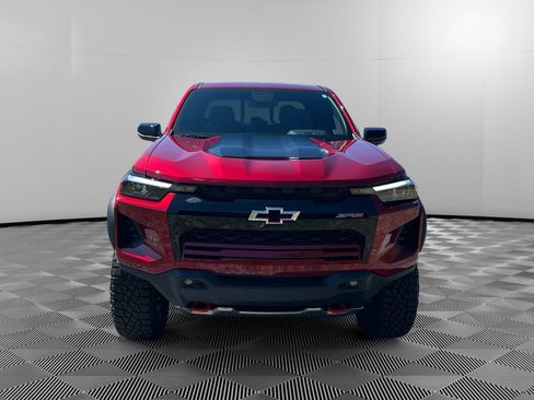 Used 2026 Chevrolet Colorado ZR2 image 2
