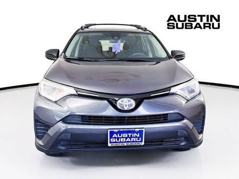 Used 2017 Toyota RAV4 LE FWD image 2
