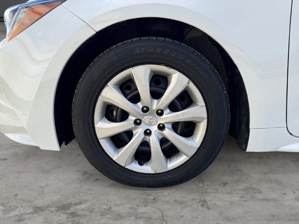 Certified 2024 Toyota Corolla LE FWD image 9