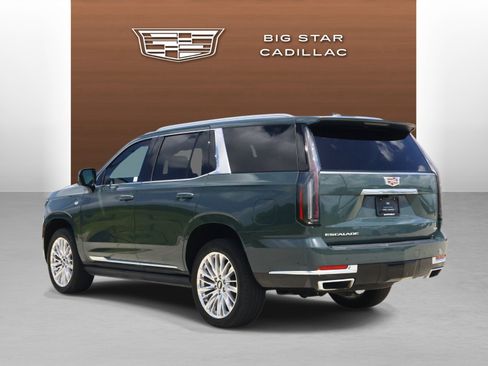 Certified 2025 Cadillac Escalade Premium Luxury w/ LPO, Floor Liner Package RWD image 3