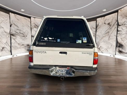 Used 2001 Toyota Tacoma 2WD Xtracab image 7