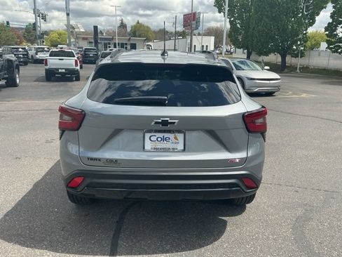 New 2026 Chevrolet Trax RS FWD image 5