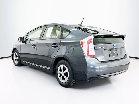 Used 2015 Toyota Prius Four image 5