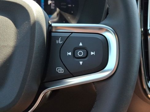 Certified 2023 Volvo C40 P8 Recharge Ultimate AWD/4WD image 22