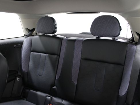 Used 2025 MINI Cooper S image 19