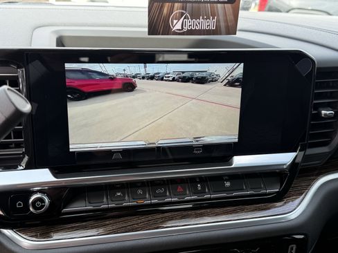 New 2026 GMC Sierra 1500 Elevation image 16