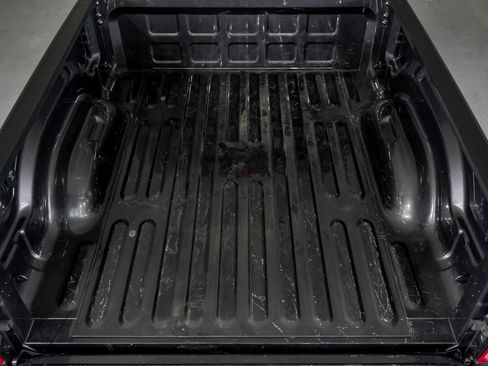 Used 2023 RAM 2500 Laramie AWD/4WD image 52