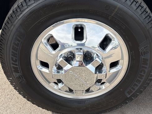 Used 2024 GMC Sierra 3500 Denali w/ Denali Reserve Package image 34