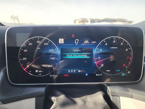 New 2026 Mercedes-Benz GLC 300 300 4MATIC image 19