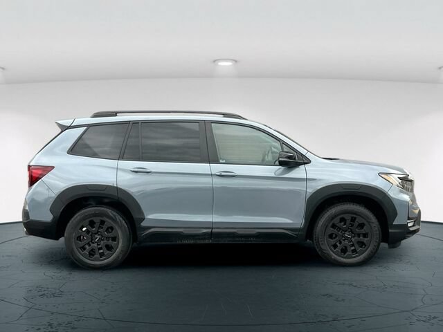 Used 2023 Honda Passport TrailSport image 7