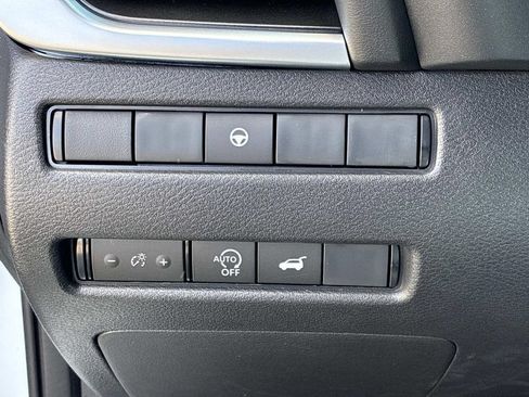 New 2026 Nissan Rogue SV AWD/4WD image 13